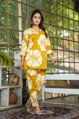 Yellow V-Neck Floral Printed Suit Set - Elegant Ethnic Wear for Women