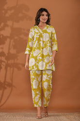 SunnyBloom Women’s 2-Piece Cotton Cord Set – Yellow & White Floral Top & Pants