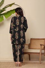 Serenity Meadow Women's 2-Piece Cotton Sleepwear Set – Blue & Green Floral Printed Top & Pants