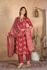 Red Floral Elegance Suit Set - Chic Ethnic Wear for Women