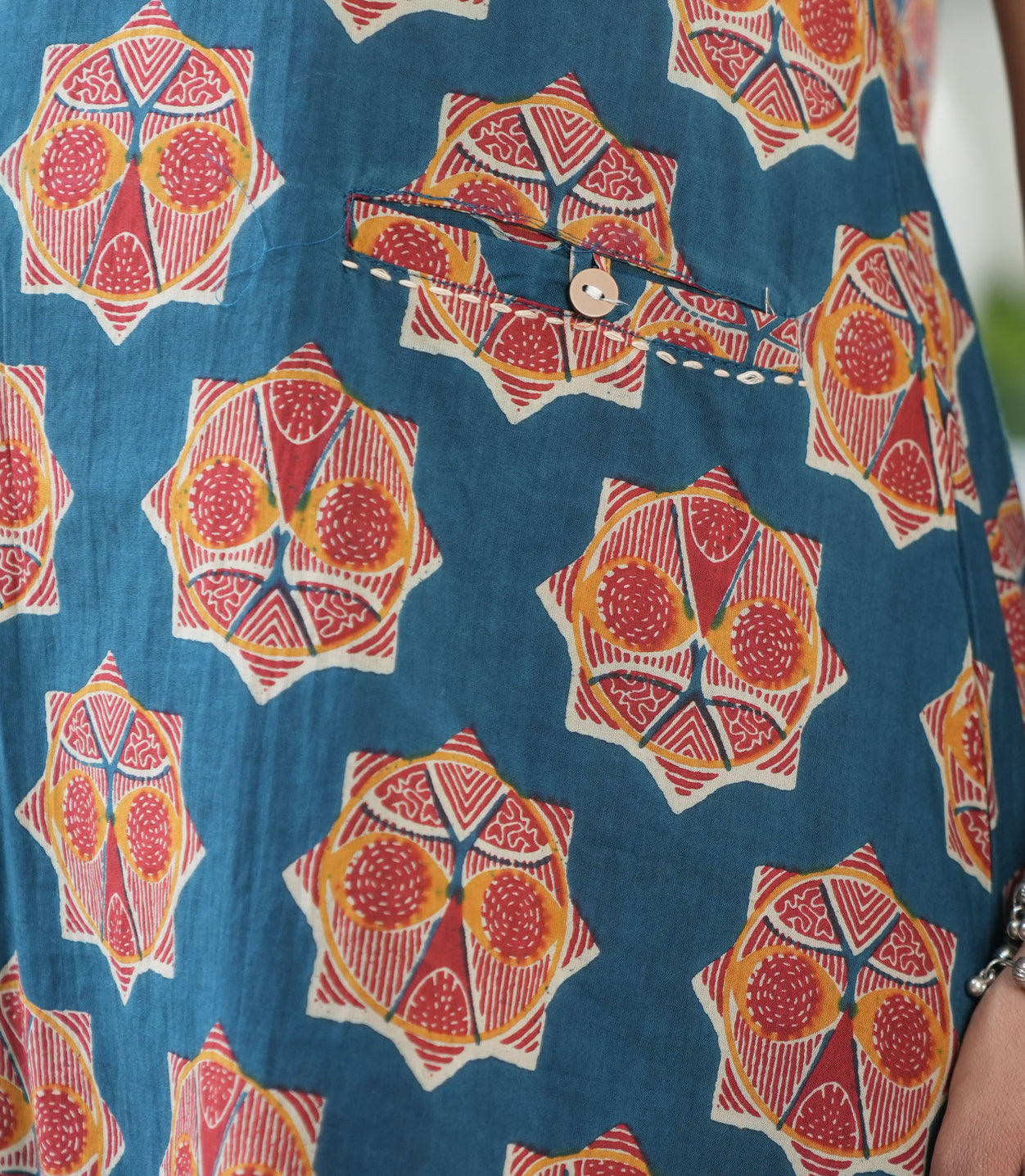 Elegant Floral Printed Suit Set - Stylish Ethnic Wear for Women