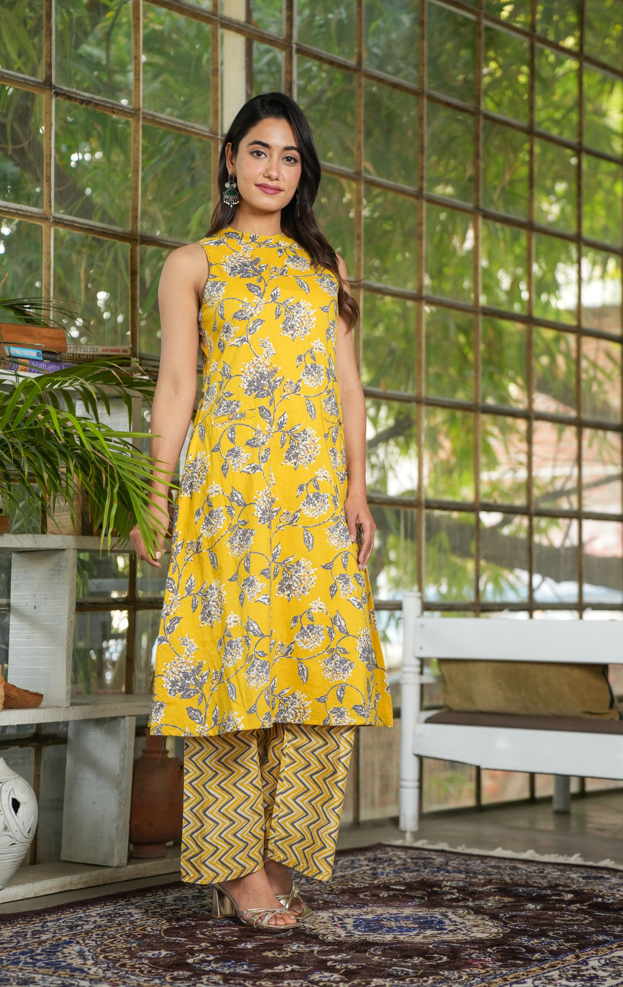 Charming Yellow Floral Printed Suit Set - Vibrant Ethnic Wear