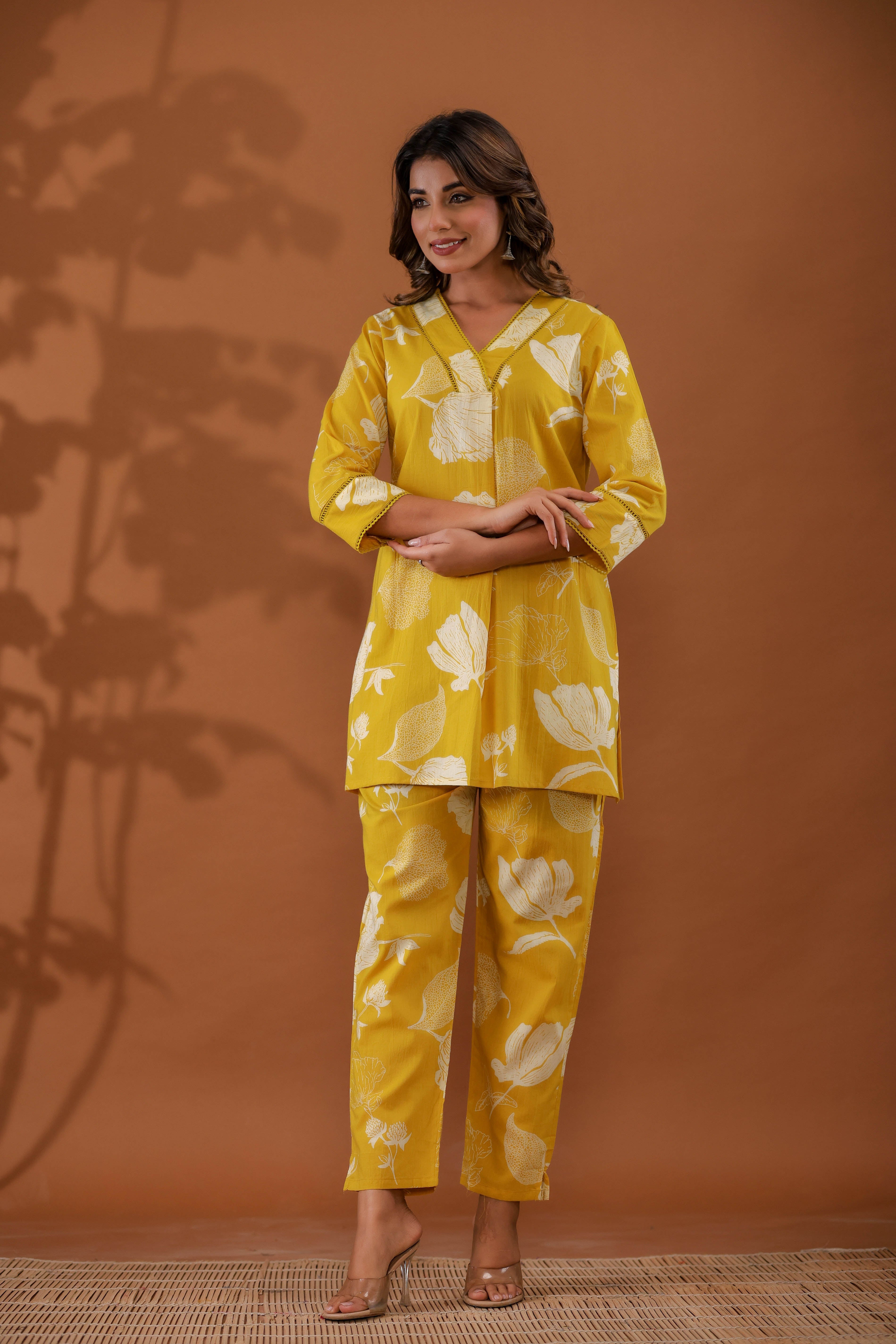 SunnyBloom Women’s 2-Piece Cotton Cord Set – Yellow Floral Top & Pants Sleepwear