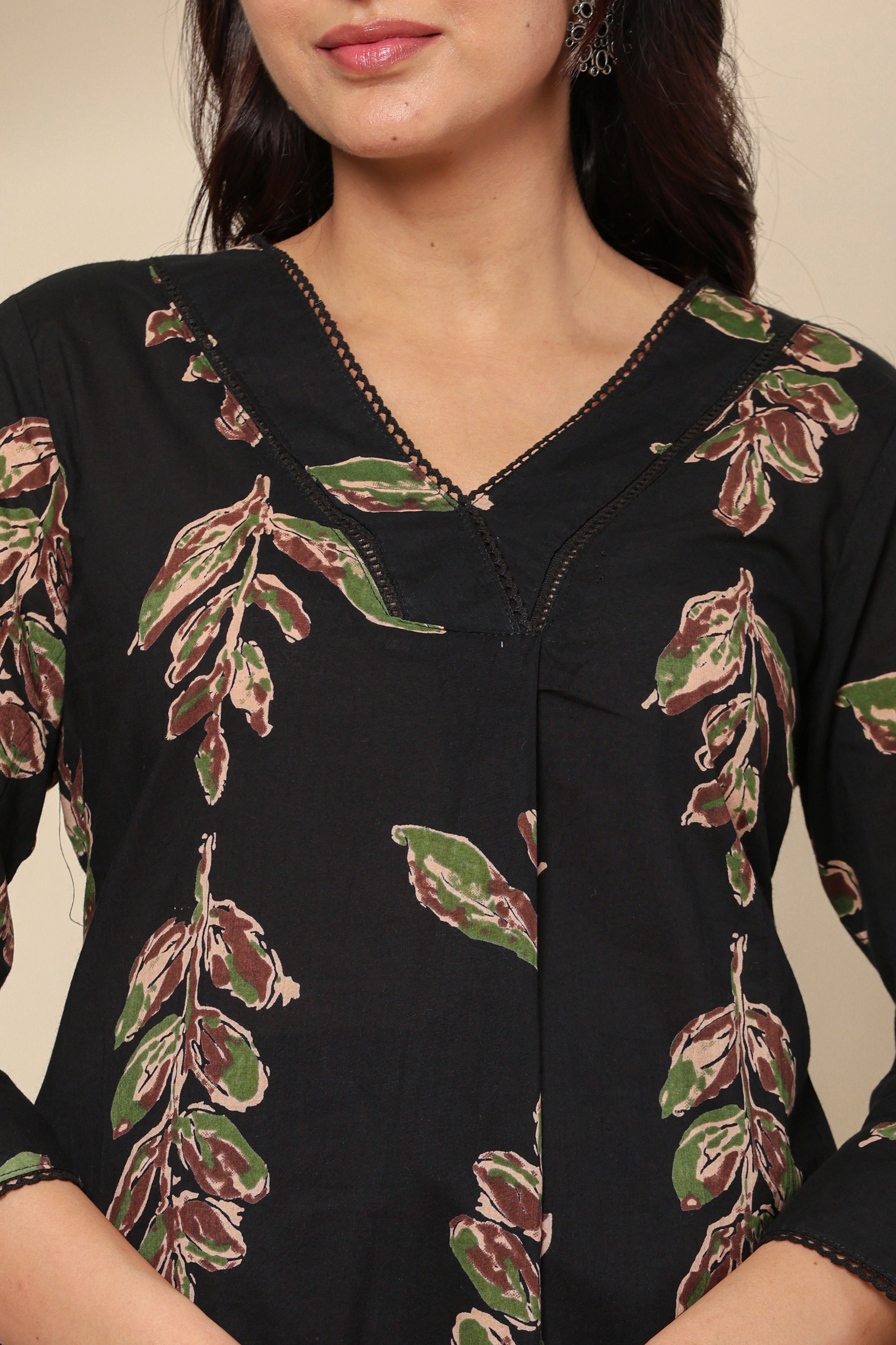 Serenity Meadow Women's 2-Piece Cotton Sleepwear Set – Blue & Green Floral Printed Top & Pants