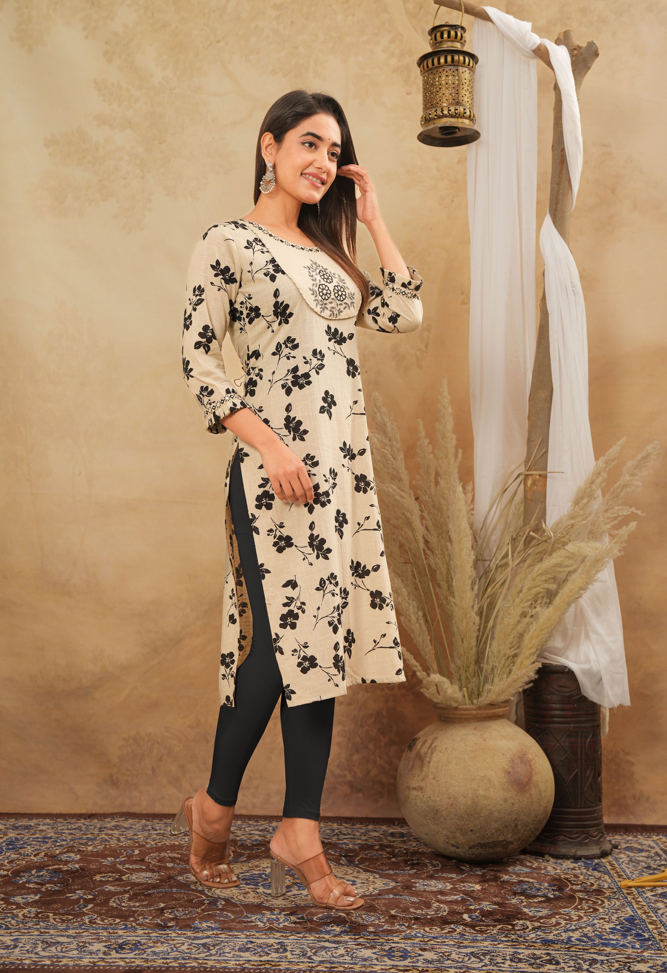Blossom Breeze Women's Kurti Cotton – Off White Floral Printed