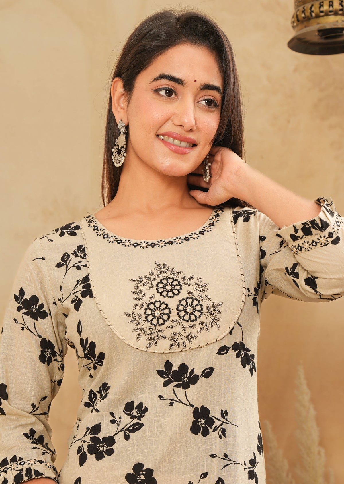 Blossom Breeze Women's Kurti Cotton – Off White Floral Printed