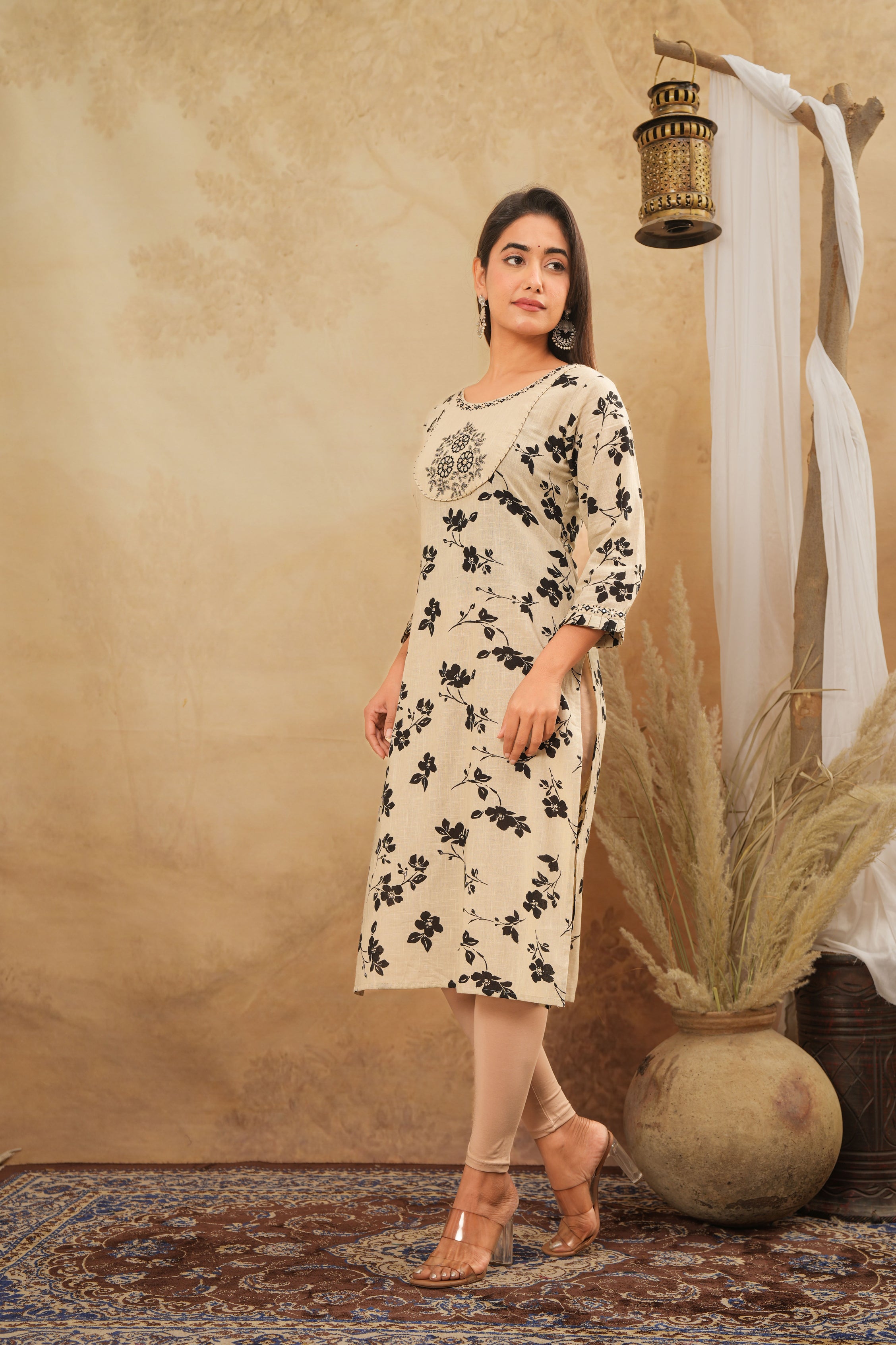 Blossom Breeze Women's Kurti Cotton – Off White Floral Printed